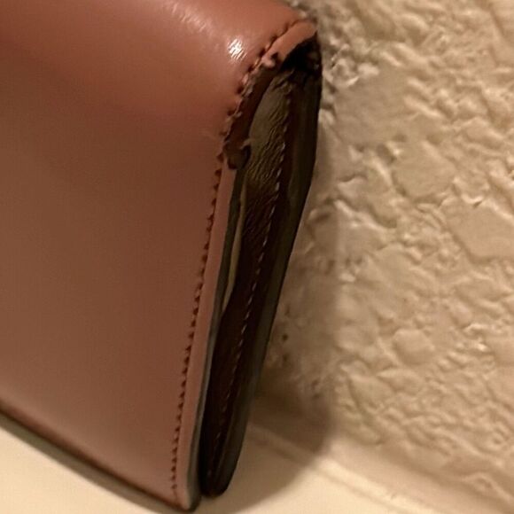 Fendi By The Way Leather Bifold Card Wallet Mauve Pink With Gold Hardware Small - Picture 6 of 15